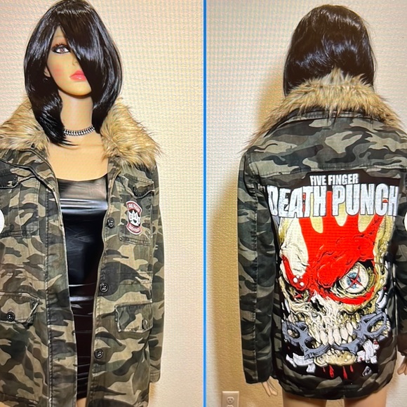 Jackets & Blazers - Camouflage Fur-Trimmed Women's Jacket